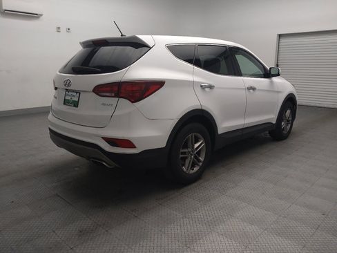 Used 2018 Hyundai Santa Fe Sport FWD image 9