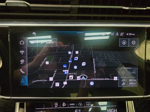 Certified 2025 Audi Q7 3.0T Premium w/ Convenience Package image 24