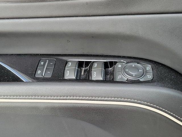 Used 2023 Cadillac Escalade ESV Premium Luxury RWD image 12