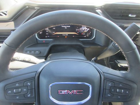 New 2026 GMC Sierra 2500 AT4 w/ AT4 Premium Plus Package AWD/4WD image 18