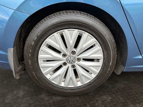 Used 2020 Volkswagen Jetta S image 39