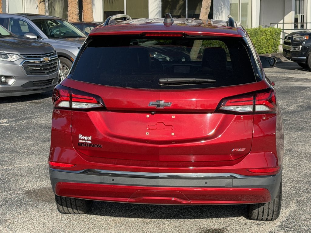 Used 2022 Chevrolet Equinox RS w/ RS Leather Package FWD image 6