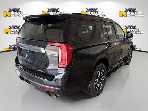 Used 2024 GMC Yukon AT4 w/ Technology Package image 4