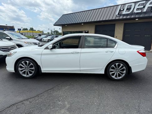 Used 2013 Honda Accord Sport image 8