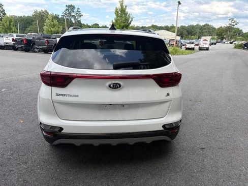 Used 2020 Kia Sportage S w/ S Sunroof Package AWD/4WD image 4