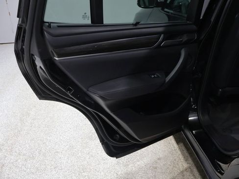 Used 2017 BMW X3 xDrive28i AWD/4WD image 17