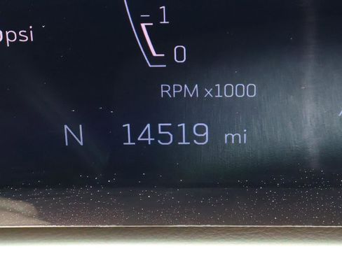 Used 2024 Cadillac XT4 Premium Luxury AWD/4WD image 30