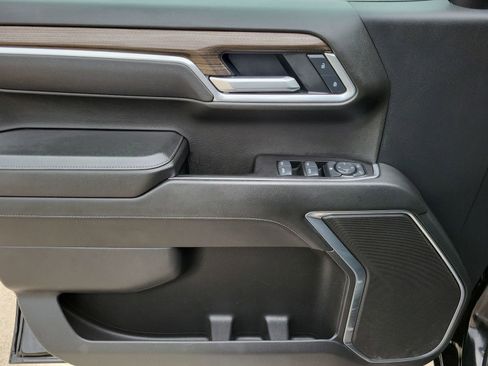 Certified 2025 Chevrolet Silverado 1500 LT AWD/4WD image 21