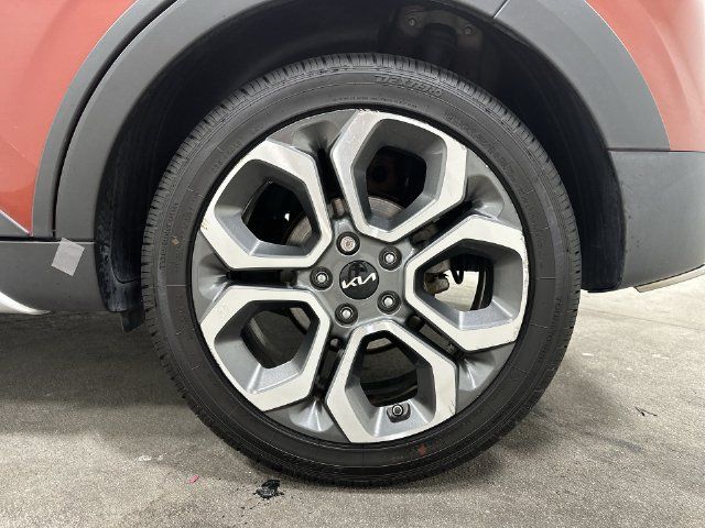 Used 2022 Kia Soul LX FWD image 11