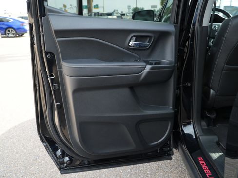 Used 2025 Honda Ridgeline RTL image 18