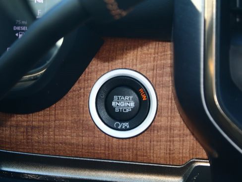 Used 2024 RAM 2500 Limited w/ Safety Group image 22