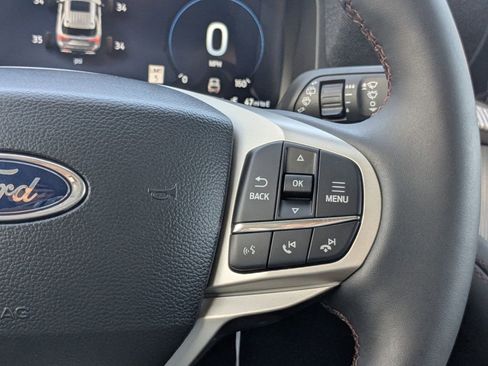 New 2026 Ford Explorer Active w/ Active Comfort Package image 29