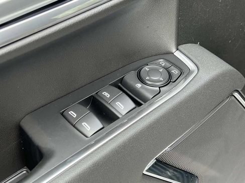 New 2026 GMC Sierra 1500 Elevation AWD/4WD image 17
