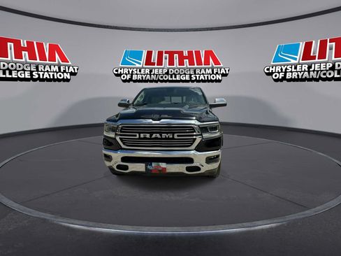 Used 2019 RAM 1500 Laramie w/ Trailer Tow Group AWD/4WD image 3
