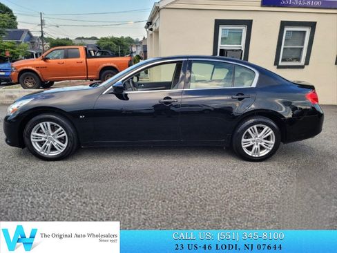 Used 2015 INFINITI Q40 AWD w/ Navigation Package image 8