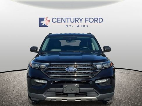 Certified 2023 Ford Explorer XLT w/ Equipment Group 202A AWD/4WD image 6