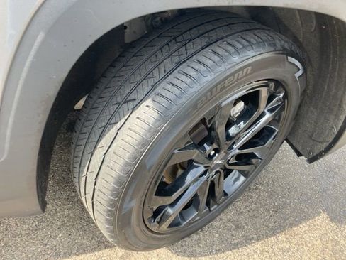 Used 2021 GMC Terrain SLT w/ Elevation Edition image 48