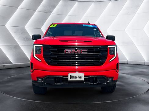 Used 2023 GMC Sierra 1500 Elevation AWD/4WD image 8
