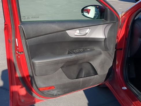 Used 2024 Kia Forte LXS image 14