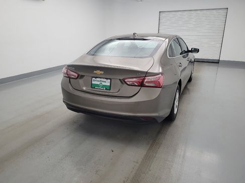 Used 2020 Chevrolet Malibu LT FWD image 7