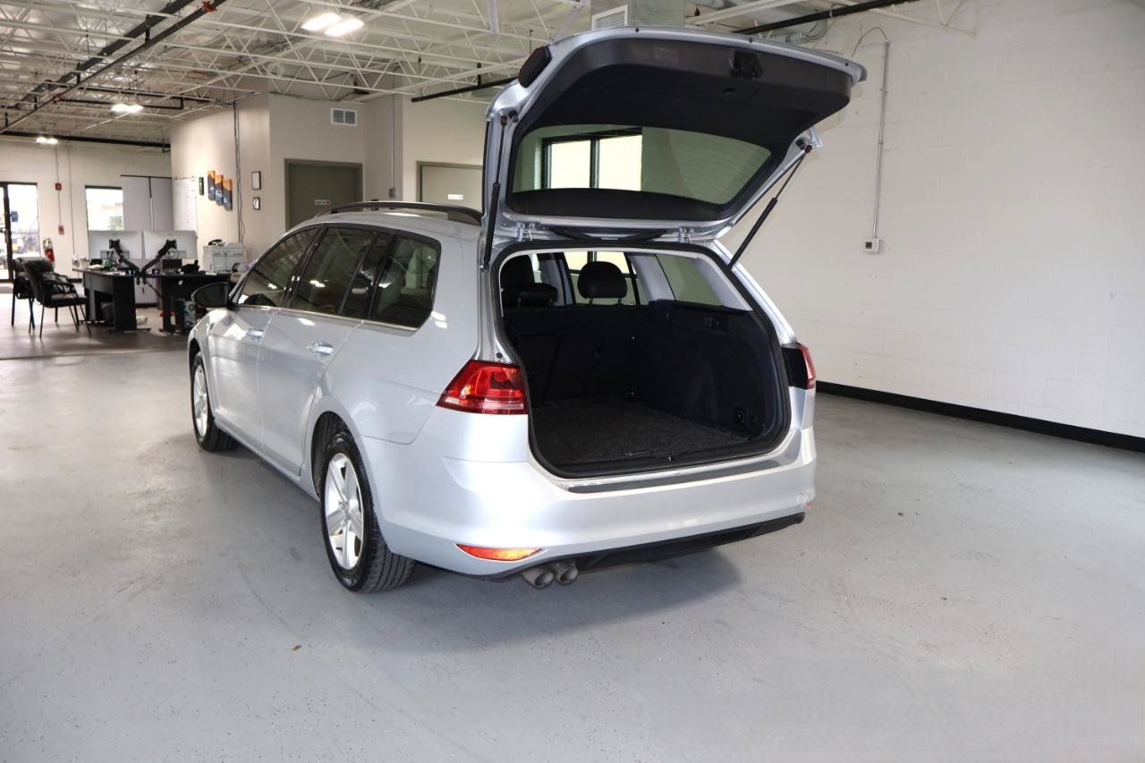 Used 2015 Volkswagen Golf TDI SEL FWD image 24