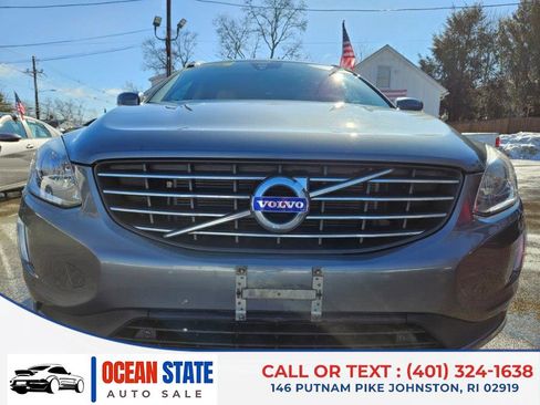 Used 2016 Volvo XC60 T5 Premier image 8