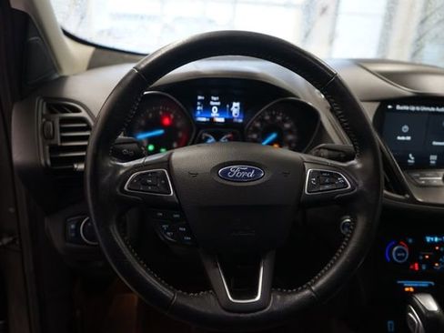 Used 2019 Ford Escape SE image 21