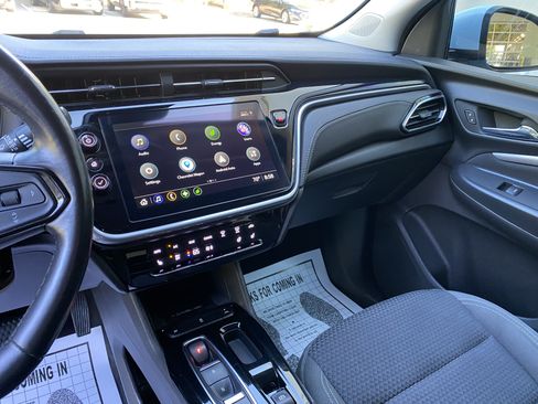 Used 2023 Chevrolet Bolt EUV LT w/ Comfort Package FWD image 23