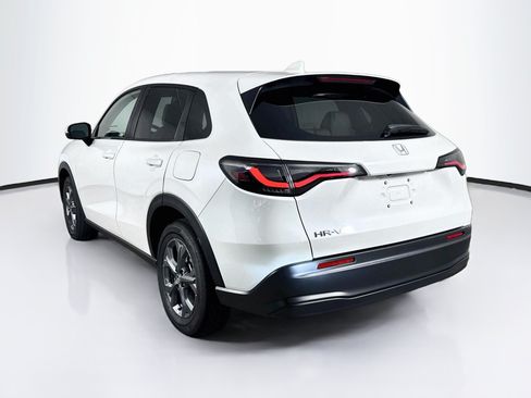 Certified 2026 Honda HR-V LX image 28