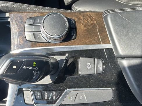 Used 2018 BMW 540i RWD image 28