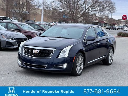 Used 2017 Cadillac XTS Luxury w/ Driver Awareness Package image 2