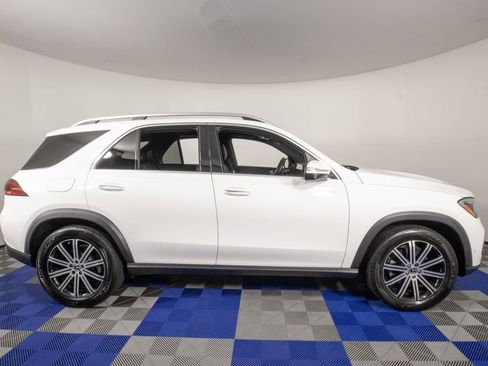 Used 2024 Mercedes-Benz GLE 350 4MATIC image 4