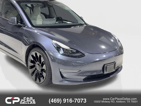 Used 2022 Tesla Model 3 Performance image 3