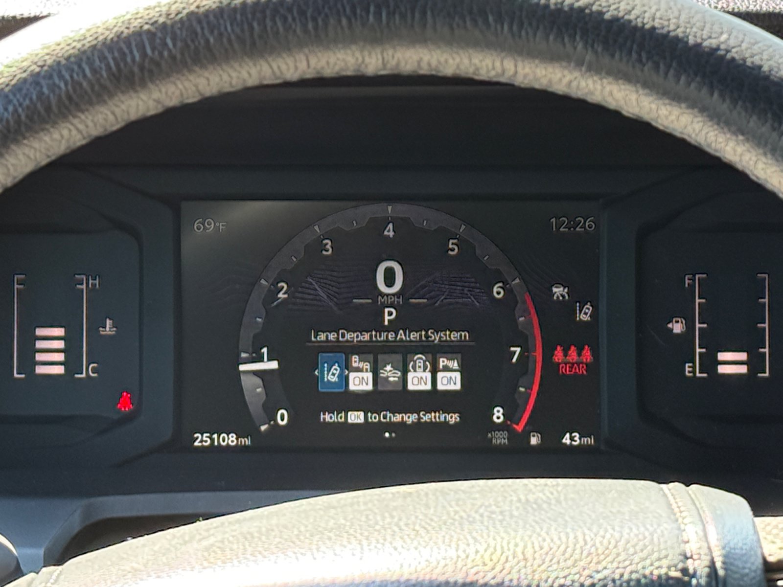 Used 2024 Toyota Tacoma SR5 AWD/4WD image 15