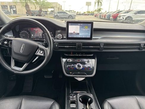 Used 2020 Lincoln Corsair AWD image 10