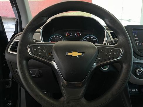 Used 2024 Chevrolet Equinox LS image 28