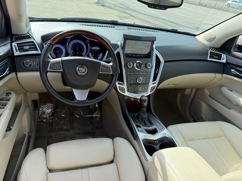 Used 2011 Cadillac SRX Luxury image 14