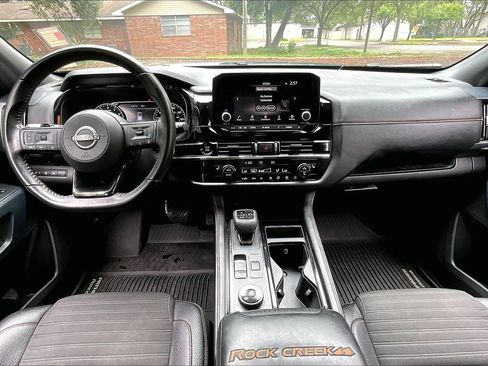 Used 2025 Nissan Pathfinder Rock Creek AWD/4WD image 7