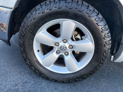 Used 2015 RAM 1500 Outdoorsman image 28