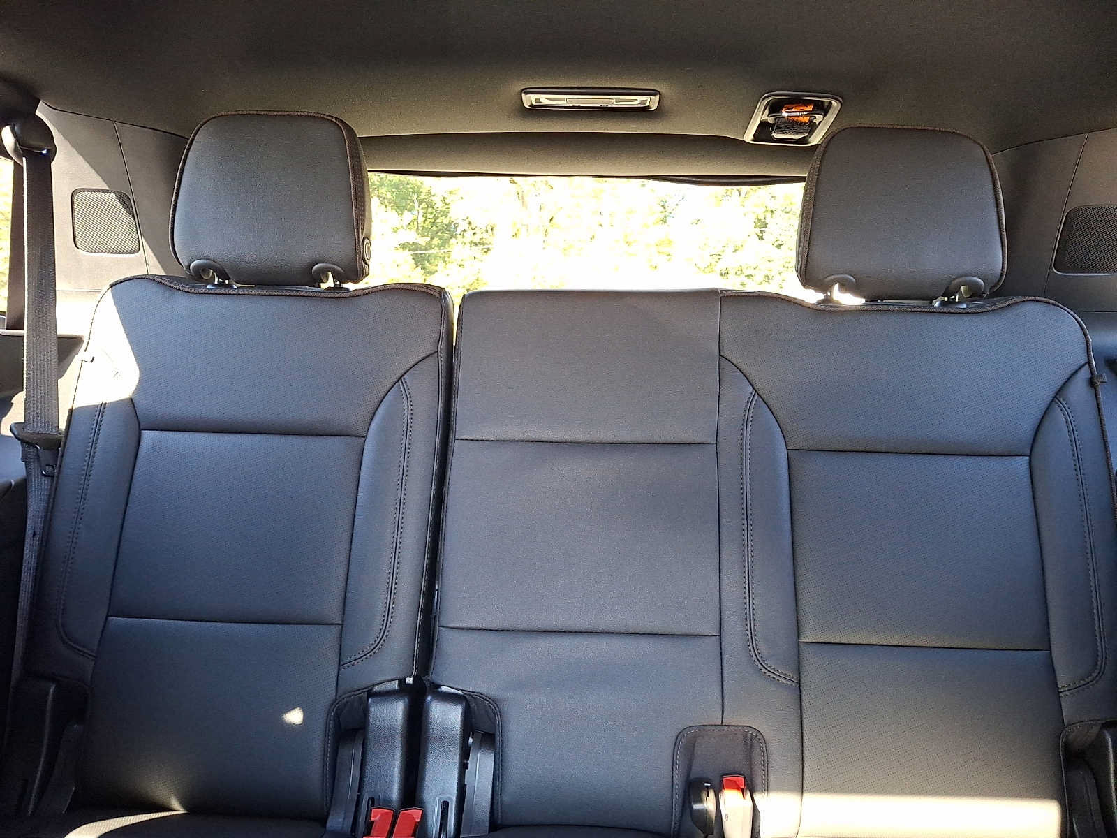 Used 2022 Chevrolet Tahoe High Country AWD/4WD image 10