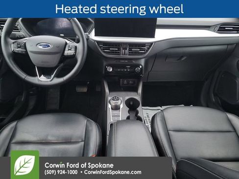 Used 2025 Ford Escape Platinum image 10