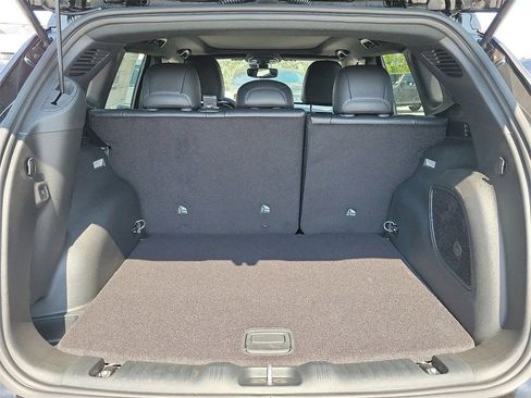 New 2026 Jeep Compass Latitude w/ Sun and Sound Group AWD/4WD image 18