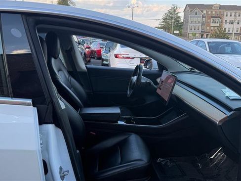 Used 2018 Tesla Model 3 Long Range image 6