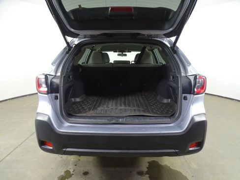 Used 2023 Subaru Outback Premium image 13