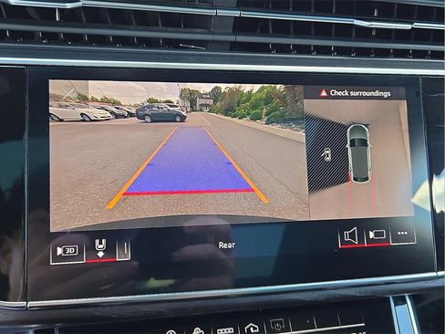 Used 2021 Audi Q8 Premium w/ Black Optic Package image 19