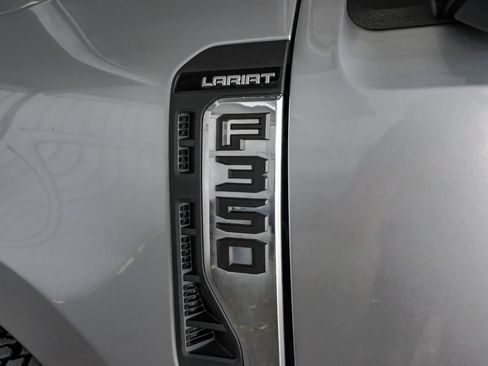 Used 2023 Ford F350 Lariat w/ FX4 Off-Road Package AWD/4WD image 53