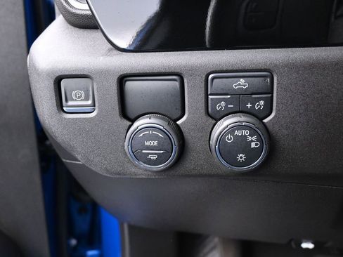 Used 2023 Chevrolet Silverado 1500 LT RWD image 33