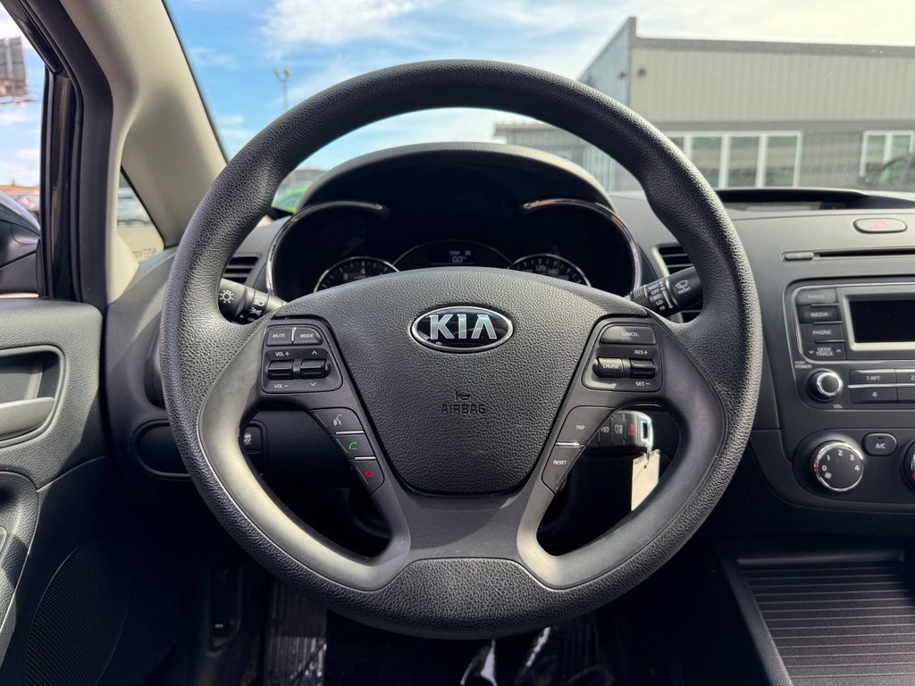 Used 2014 Kia Forte LX FWD image 27