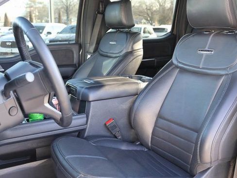 Used 2025 Ford F250 Platinum image 15