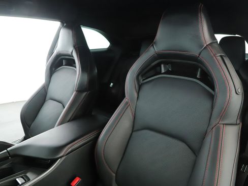 Used 2026 Dodge Charger Scat Pack AWD/4WD image 4